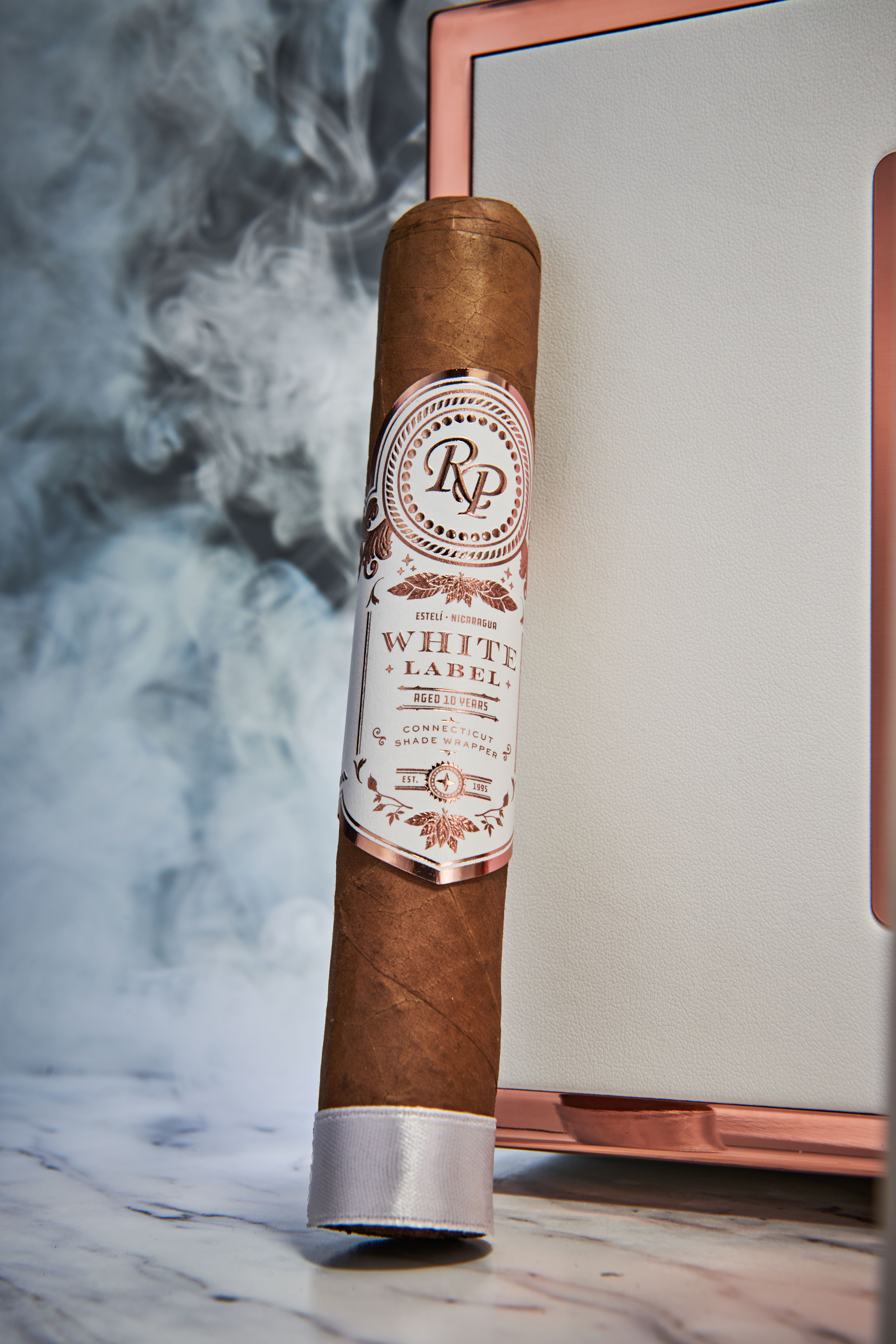 Cigar | White Label | Nicaragua Cigar | Rated Cigar | BURN By